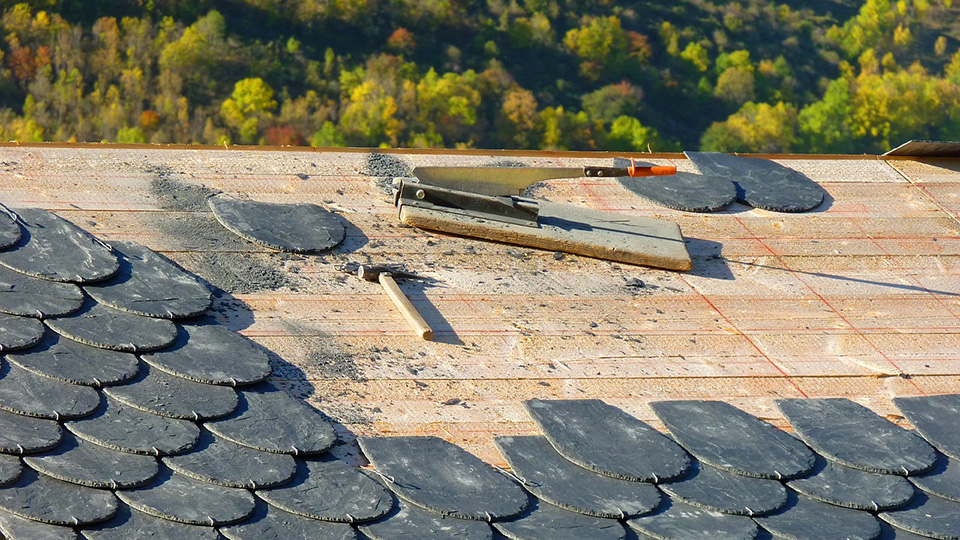 Steps to Take when Choosing a Roofing Contractor